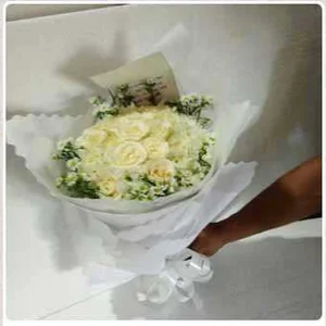 CDE – HB 005 – Hand Bouquet